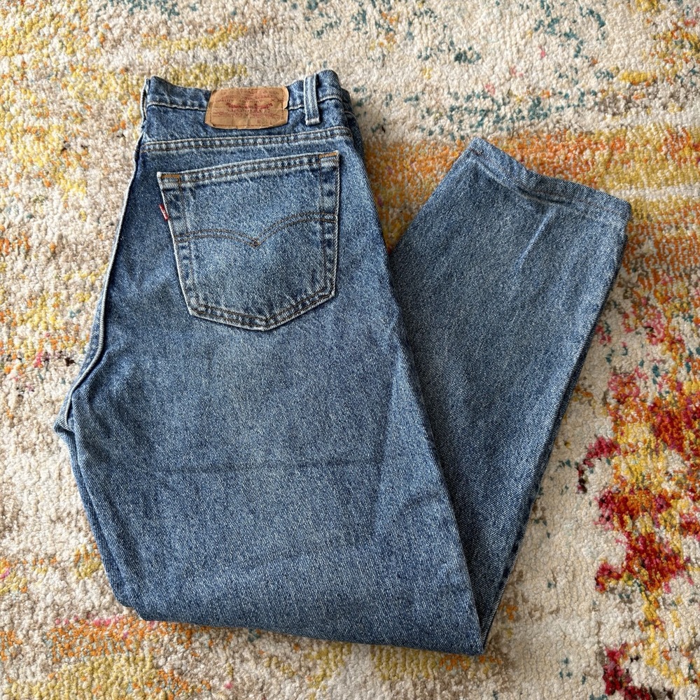 Vintage 90s Levis 550 Jeans Made in USA 34x30 (32X28.5) Medium Wash Blue
